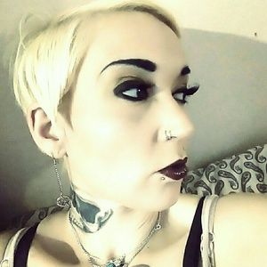 Meet your Posher, Chivon